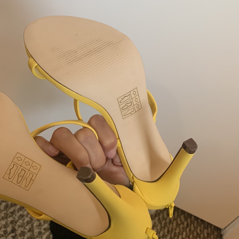 Call it Spring Yellow Heels - Picture 3 of 3